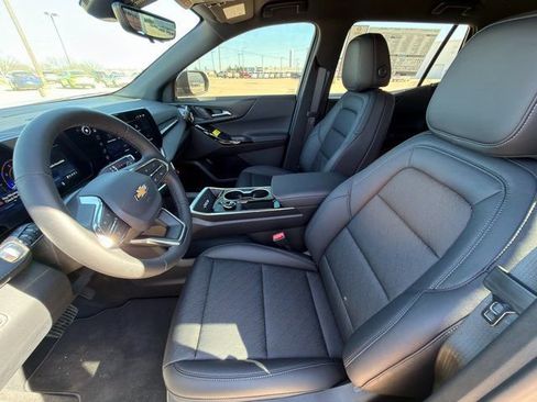 New 2026 Chevrolet Equinox LT w/ Convenience Package II image 22