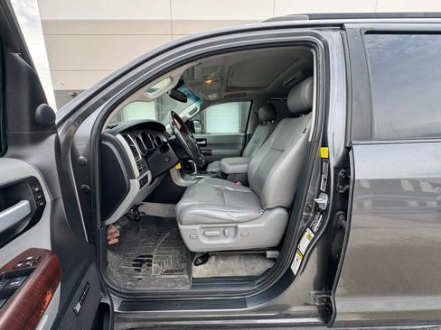 Used 2011 Toyota Sequoia Platinum AWD/4WD image 11