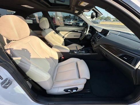 Used 2017 BMW M240i Coupe RWD image 10