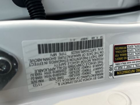 Certified 2024 Acura RDX SH-AWD image 37