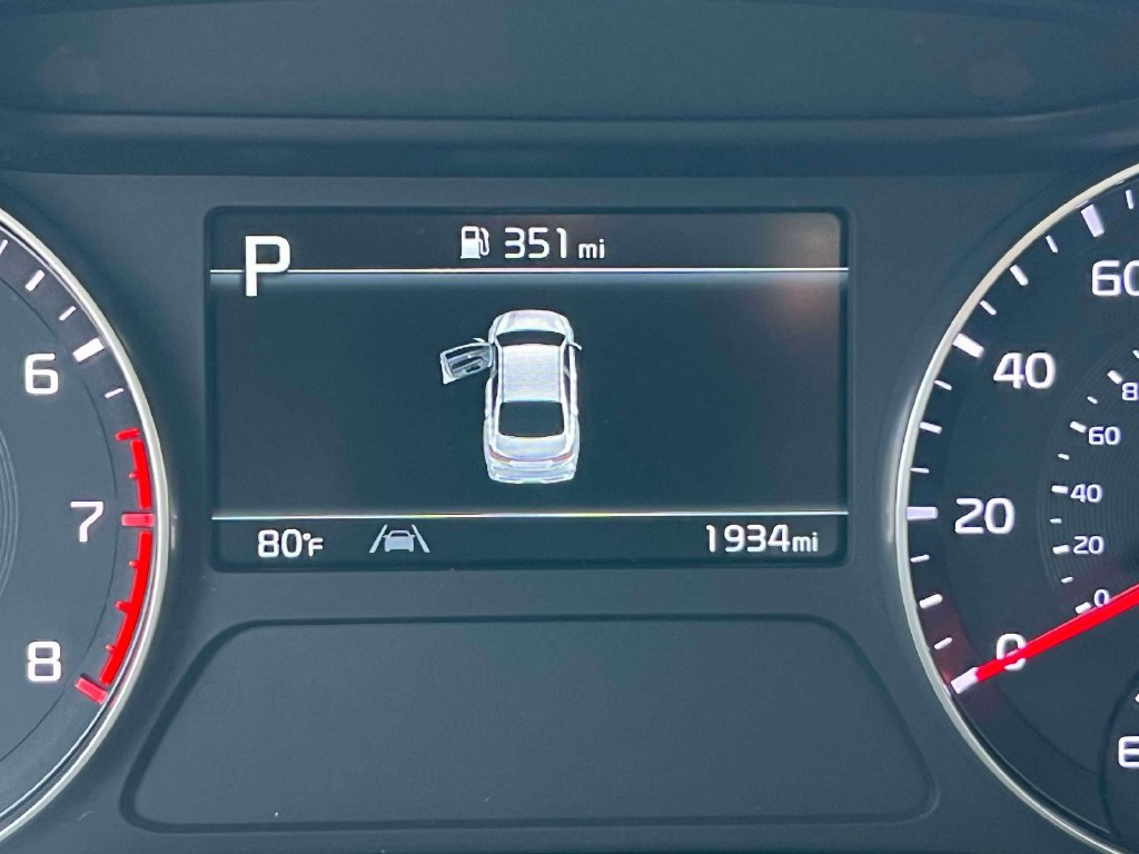 Certified 2023 Kia Forte LXS FWD image 24