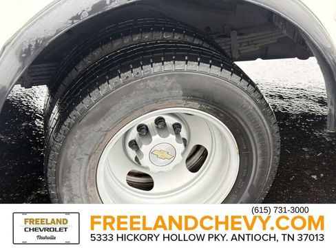 Used 2022 Chevrolet Express 3500 w/ Power Convenience Package image 11