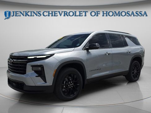 New 2026 Chevrolet Traverse LT FWD image 10