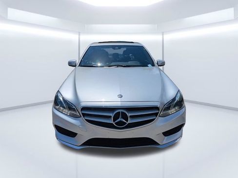Used 2016 Mercedes-Benz E 350 4MATIC Sedan image 9
