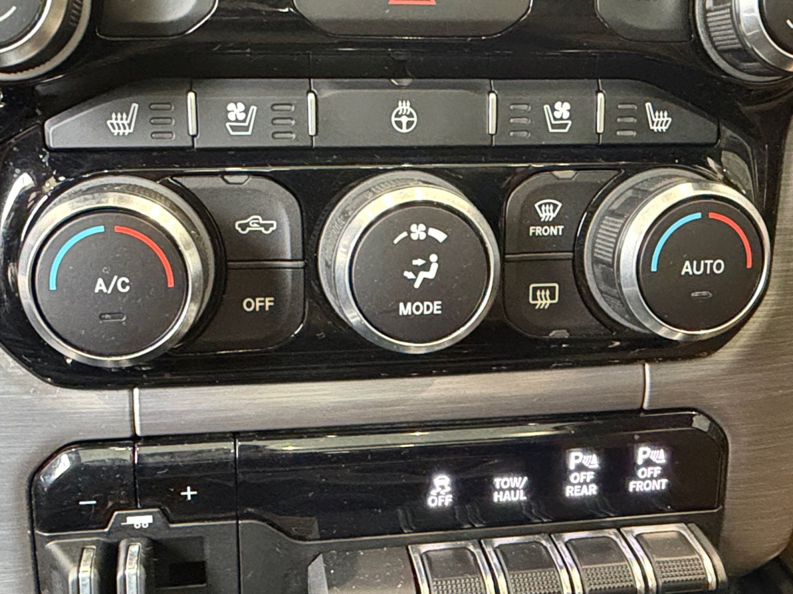 Used 2019 RAM 1500 Limited w/ Trailer Tow Group AWD/4WD image 26