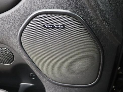 Used 2022 Dodge Durango SRT w/ SRT Interior Appearance Group AWD/4WD image 16