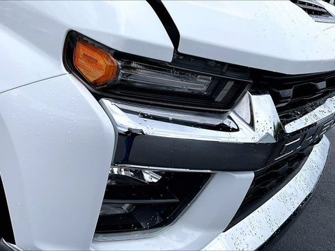 Used 2022 Chevrolet Silverado 2500 LT AWD/4WD image 33