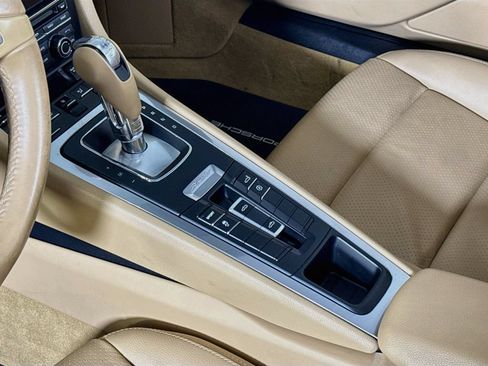 Certified 2015 Porsche Boxster RWD image 16