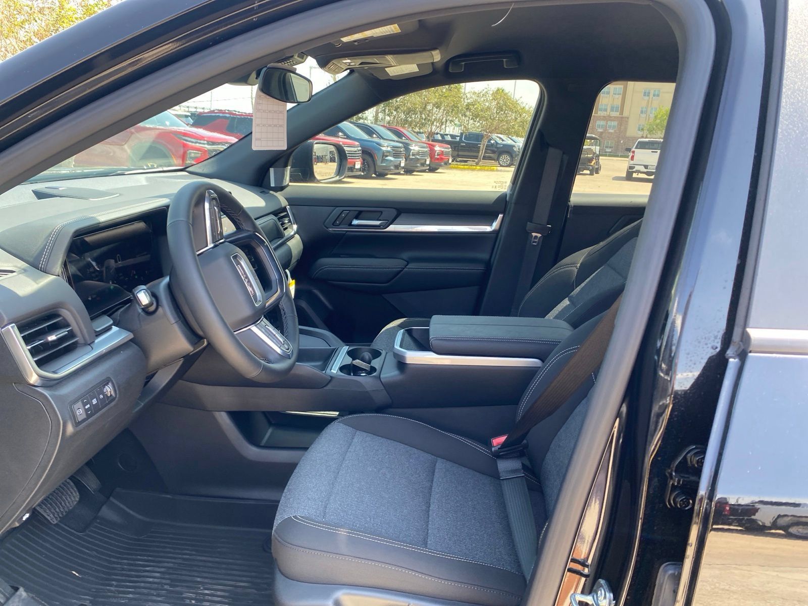 New 2027 GMC Terrain Elevation w/ LPO, Floor Liner Package FWD image 17
