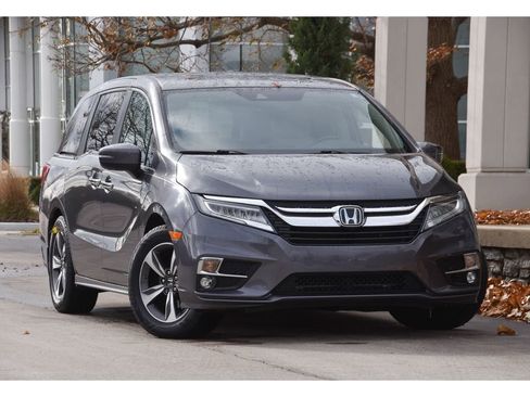 Used 2020 Honda Odyssey Touring image 1