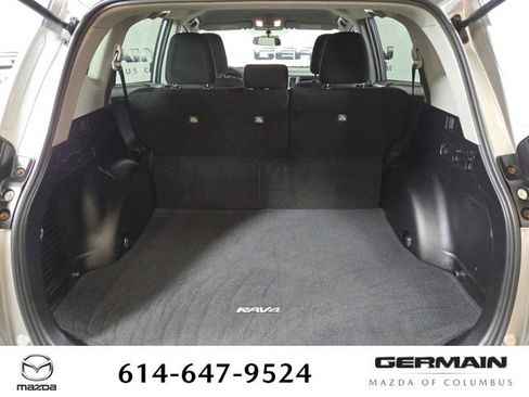 Used 2016 Toyota RAV4 LE image 22