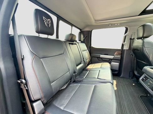 Used 2024 Ford F250 Lariat w/ Lariat Ultimate Package AWD/4WD image 28