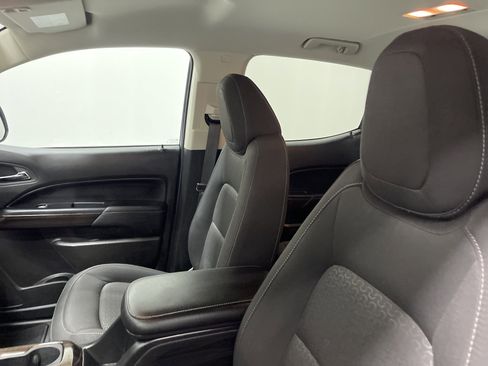 Used 2022 GMC Canyon Elevation w/ Trailering Package image 11