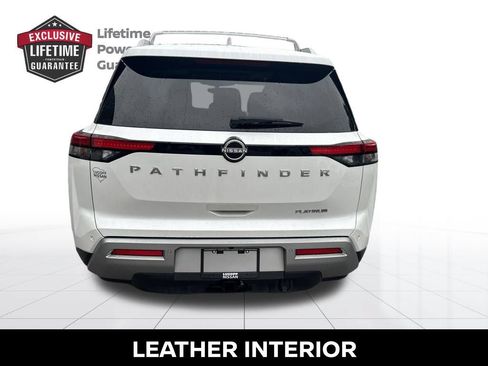 Certified 2025 Nissan Pathfinder Platinum w/ Cargo Package FWD image 5