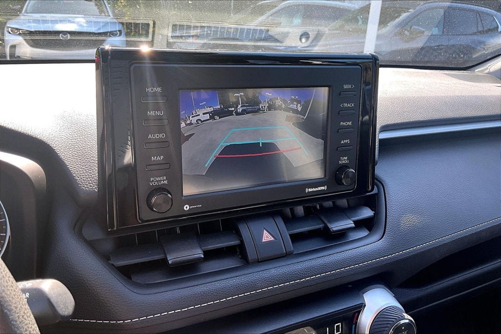 Used 2022 Toyota RAV4 XLE FWD image 23