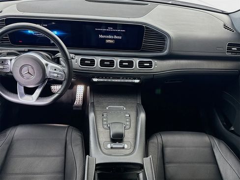 Used 2023 Mercedes-Benz GLS 580 4MATIC image 23