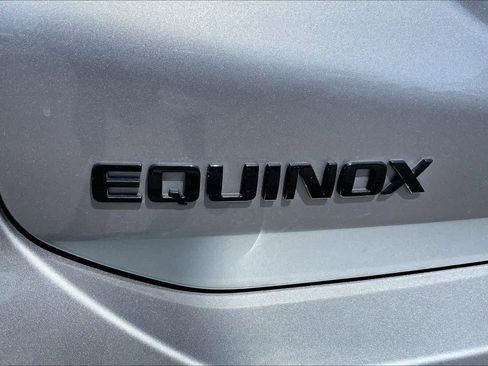 Used 2024 Chevrolet Equinox RS w/ RS Leather Package FWD image 31