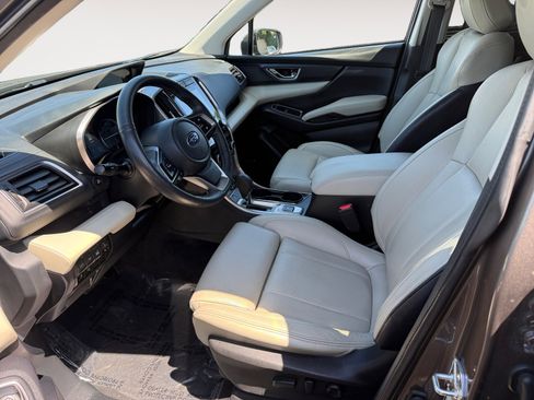 Used 2022 Subaru Ascent Limited w/ Technology Package AWD/4WD image 10