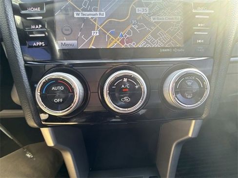 Used 2018 Subaru Forester 2.5i Limited image 19