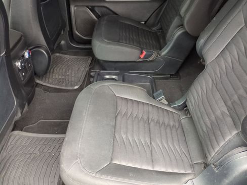 Used 2020 Ford Explorer XLT image 21