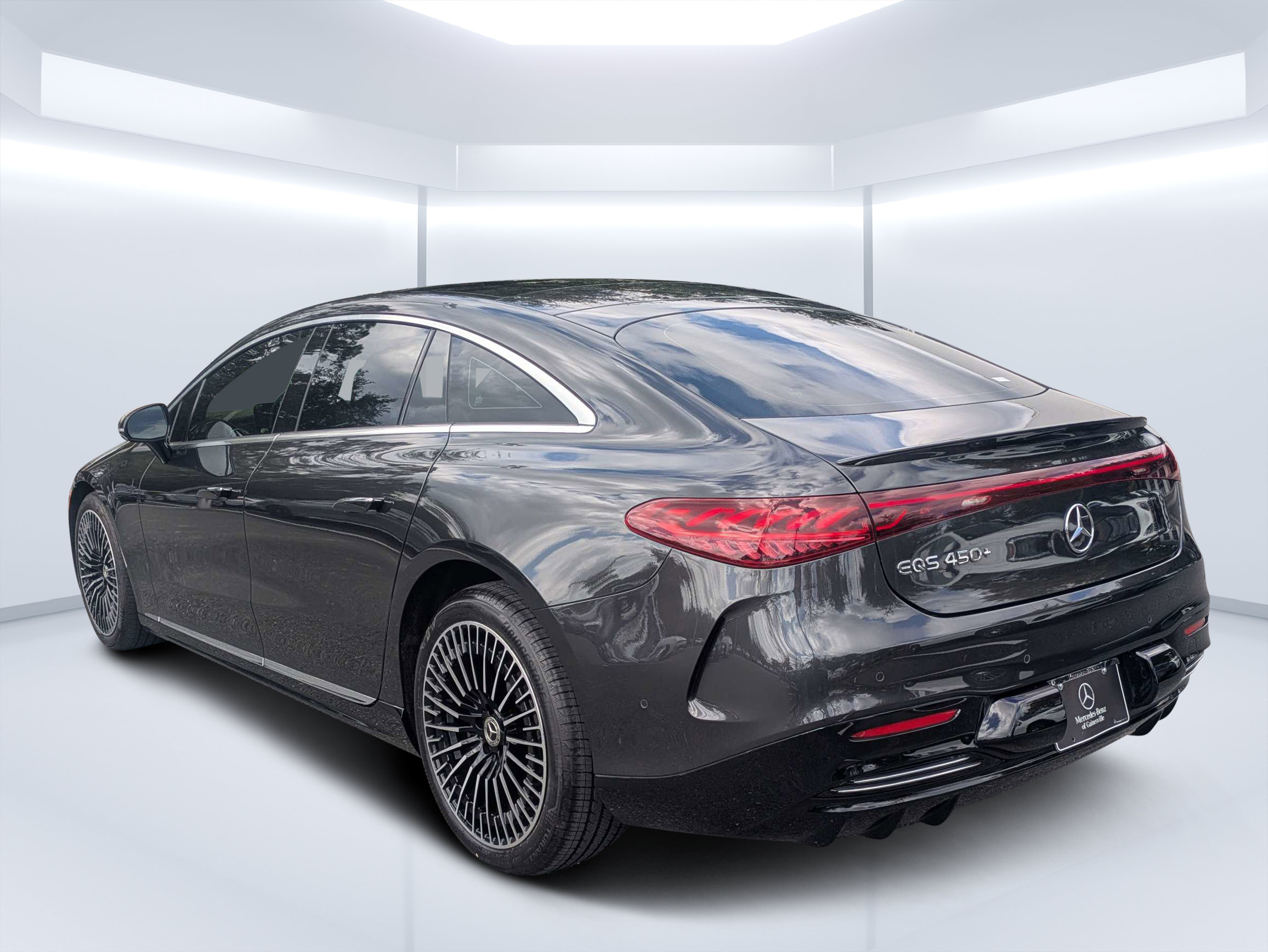 Used 2022 Mercedes-Benz EQS 450+ Sedan image 5