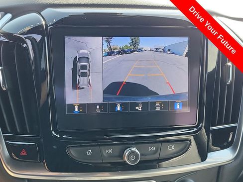 Used 2023 Chevrolet Traverse RS w/ LPO, Floor Liner Package FWD image 12