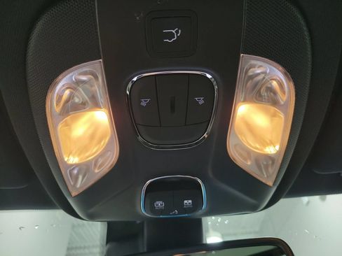 New 2026 Jeep Compass Trailhawk w/ Sun, Sound & Navigation Group AWD/4WD image 20