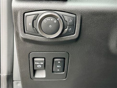 Used 2021 Ford Expedition Platinum image 10