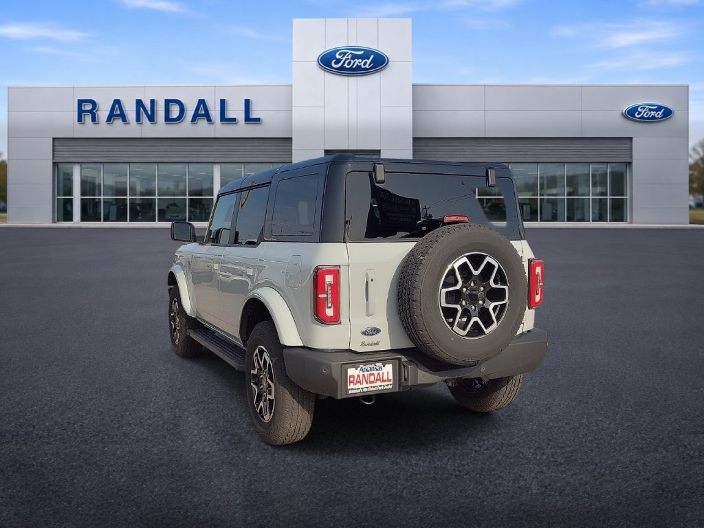 Used 2024 Ford Bronco Outer Banks AWD/4WD image 4