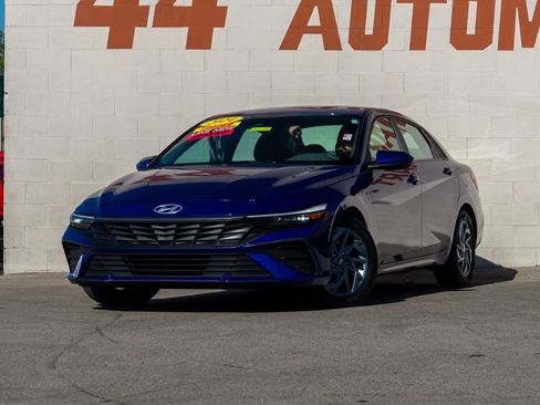 Used 2024 Hyundai Elantra SEL image 10