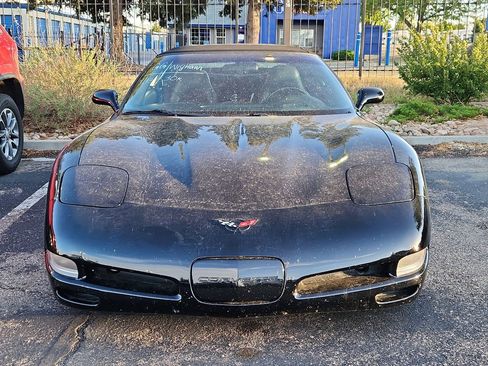 Used 1999 Chevrolet Corvette Convertible w/ Memory Pkg RWD image 2