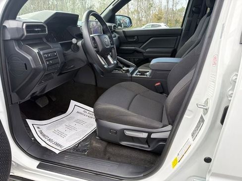 Used 2025 Toyota 4Runner SR5 image 3