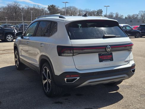 New 2026 Volkswagen Taos SEL AWD/4WD image 3