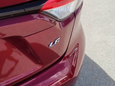 Used 2022 Toyota Corolla LE image 28