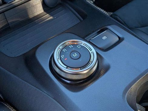 Used 2021 Ford Mustang Shelby GT500 w/ Carbon Fiber Track Pack image 12