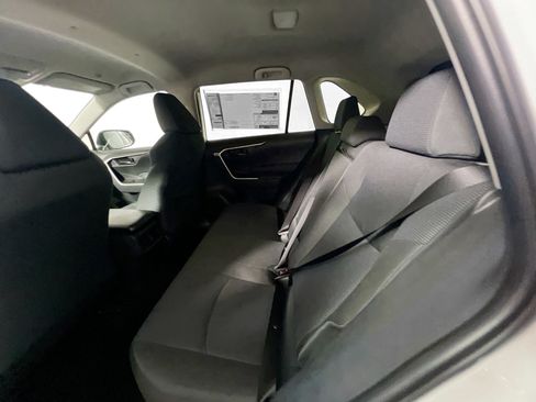 Used 2025 Toyota RAV4 LE FWD image 27