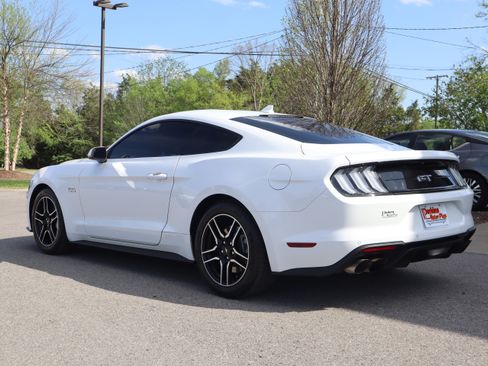 Used 2022 Ford Mustang GT Premium w/ Equipment Group 401A RWD image 9