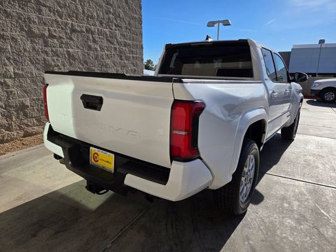 Used 2024 Toyota Tacoma SR5 RWD image 5