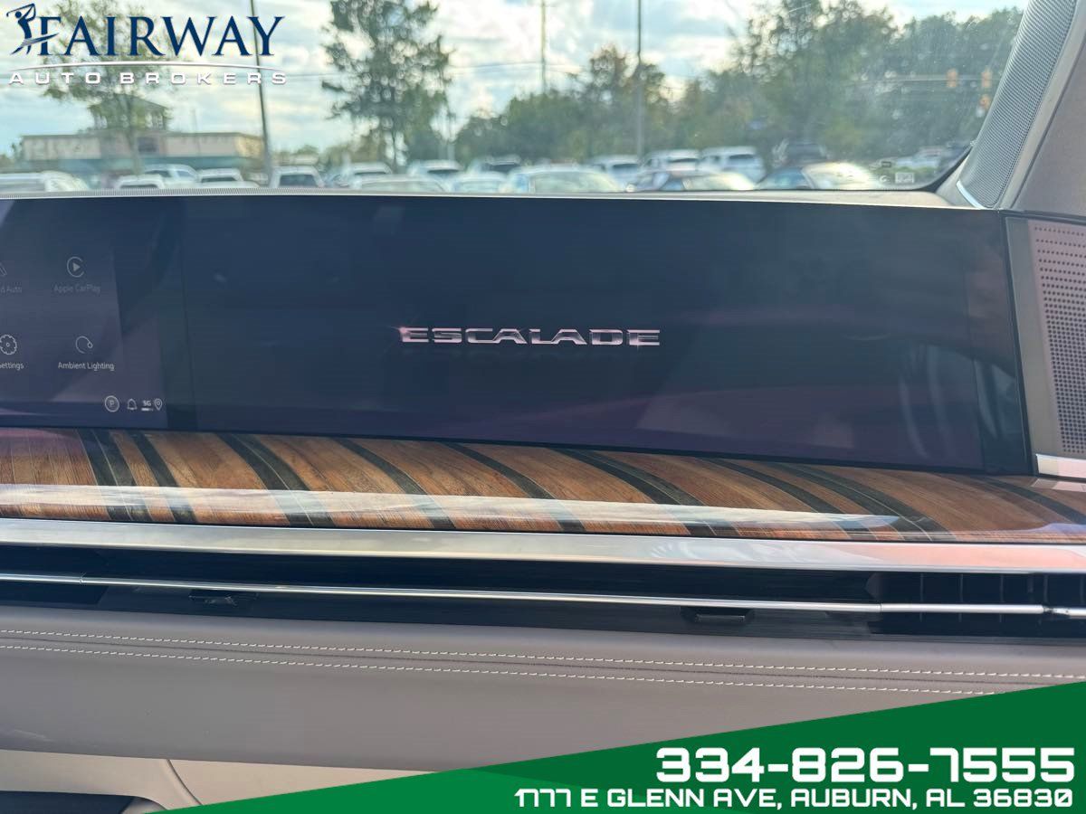 Used 2025 Cadillac Escalade Sport Platinum AWD/4WD image 23