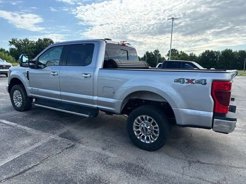 Used 2020 Ford F350 Lariat w/ Lariat Ultimate Package AWD/4WD image 4
