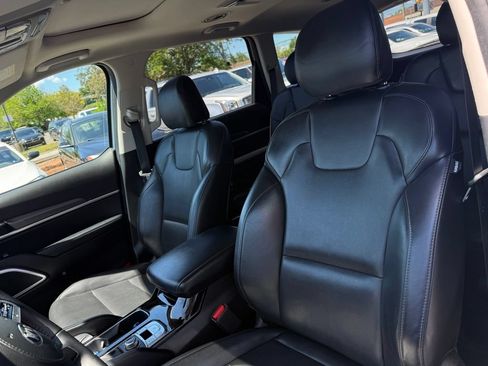 Used 2020 Kia Telluride S AWD/4WD image 18