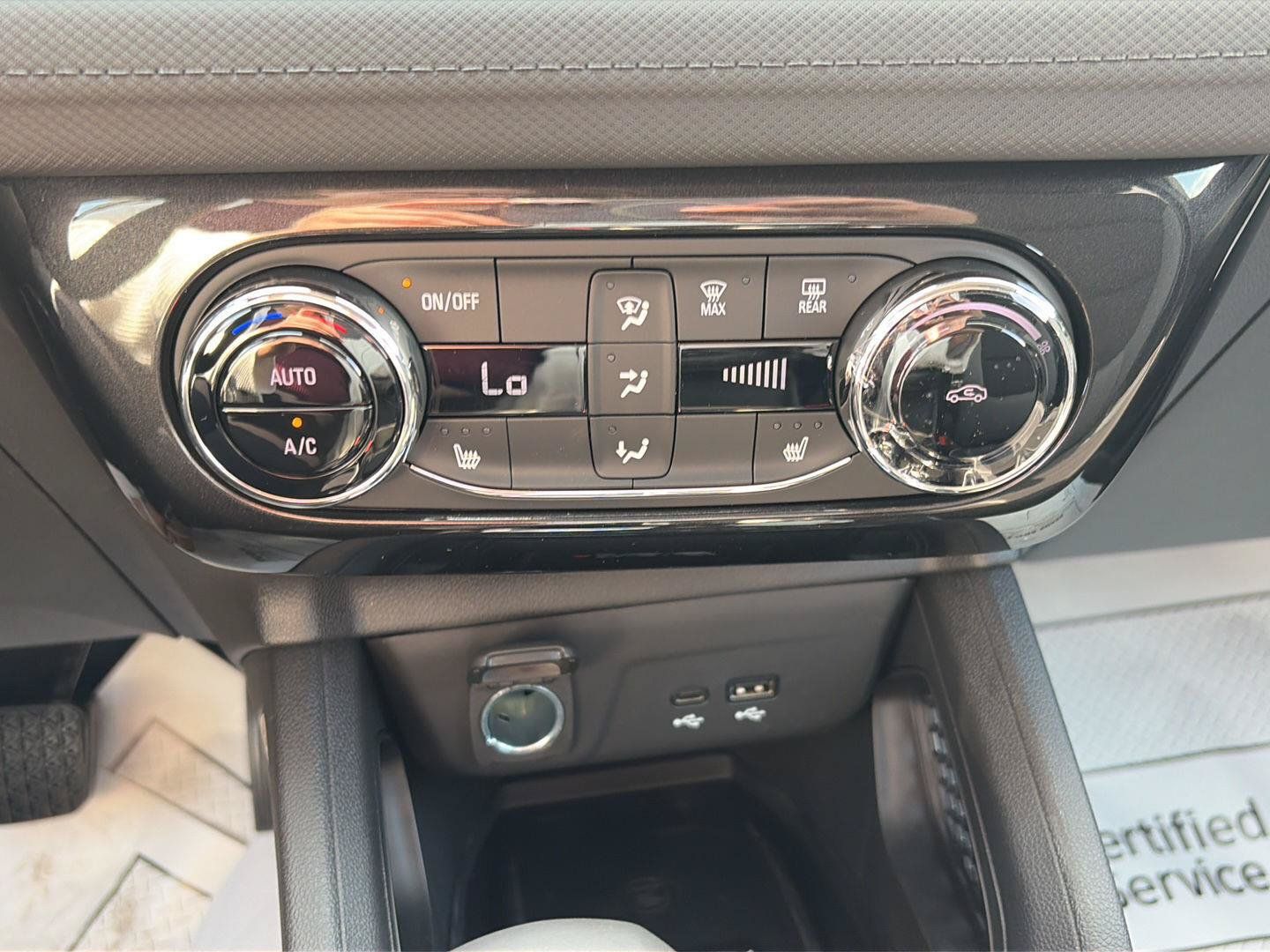 Used 2026 Chevrolet TrailBlazer LT w/ Convenience Package AWD/4WD image 25