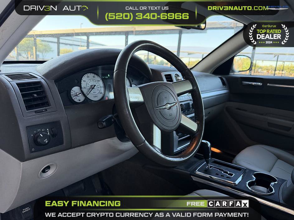 Used 2009 Chrysler 300 Touring AWD/4WD image 13