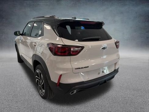 New 2026 Chevrolet TrailBlazer RS w/ Driver Confidence Package FWD image 9