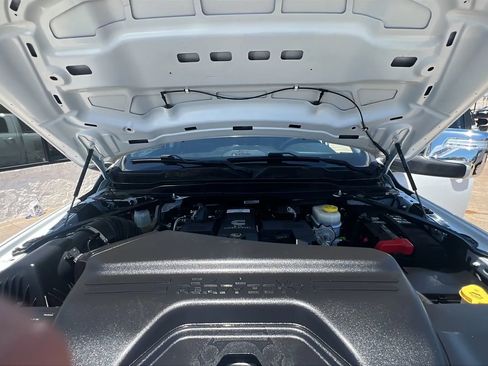 Used 2023 RAM 2500 Laramie AWD/4WD image 26