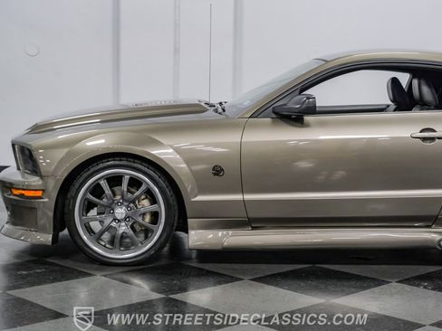 Used 2005 Ford Mustang GT image 22