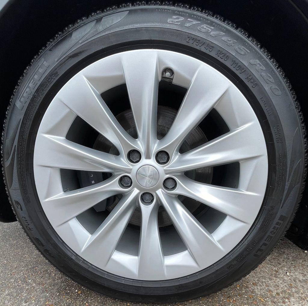 Used 2018 Tesla Model X 75D AWD/4WD image 15
