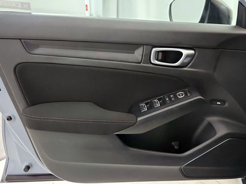 Used 2023 Honda Civic Sport image 22