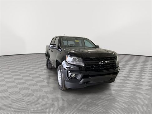 Certified 2022 Chevrolet Colorado LT w/ LT Convenience Package image 3