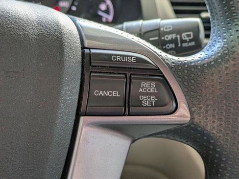 Used 2014 Honda Odyssey EX image 6